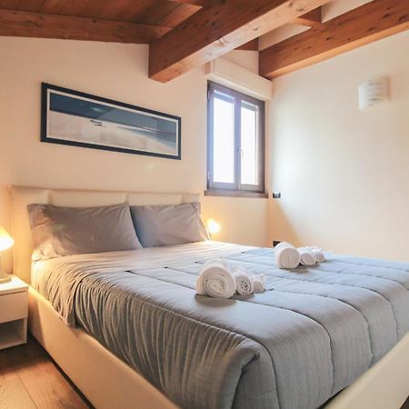 Appartamento Al Porto Pianello Del Lario エクステリア 写真